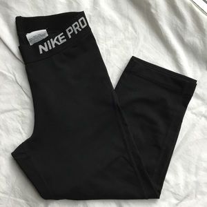 Flash Sale! Nike Capri Pants